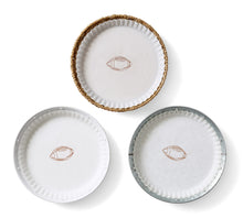 Load image into Gallery viewer, 12"x12 Plate Liners- "Touchdown!" preformed plate liners PKG/40