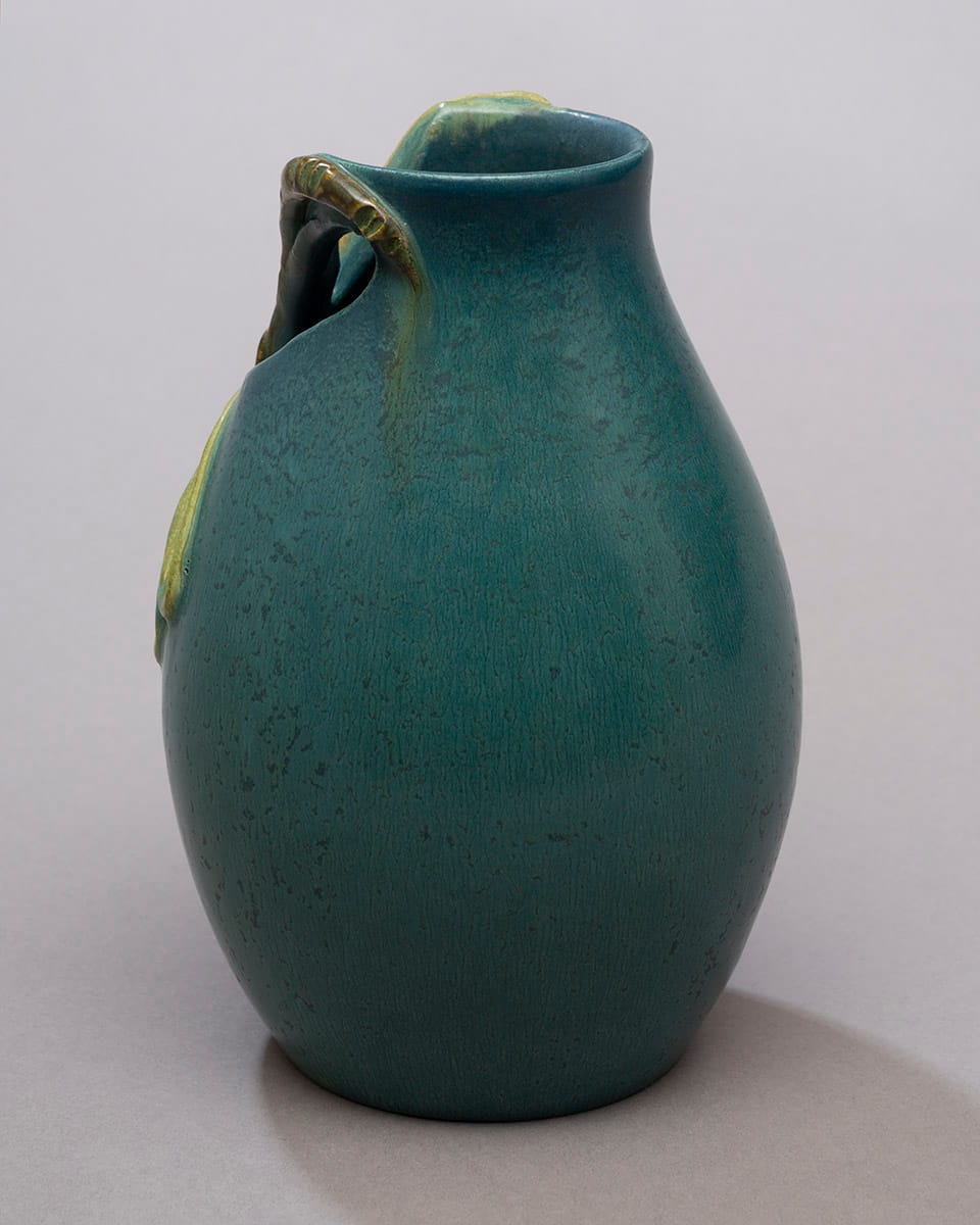 Diving Dragonfly Vase - Curdled Teal