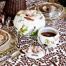 Load image into Gallery viewer, Forest Walk Cafe Au Lait SM Pumpkin