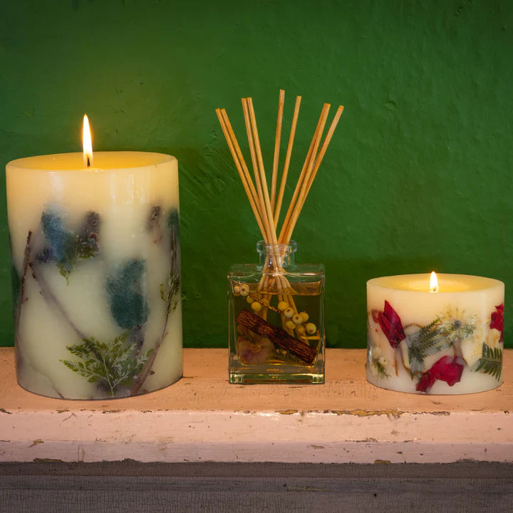 Spicy Apple 4 oz. Botanical Reed Diffuser