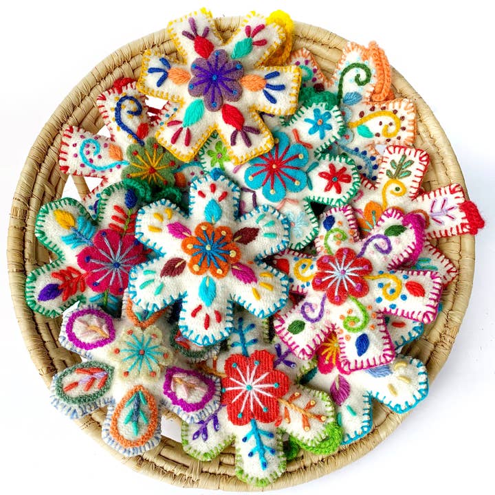Snowflake Wool Ornament, Classic