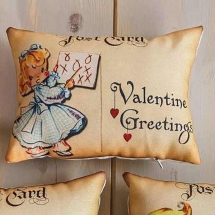 7x11" Vintage Postcard Valentine Pillow