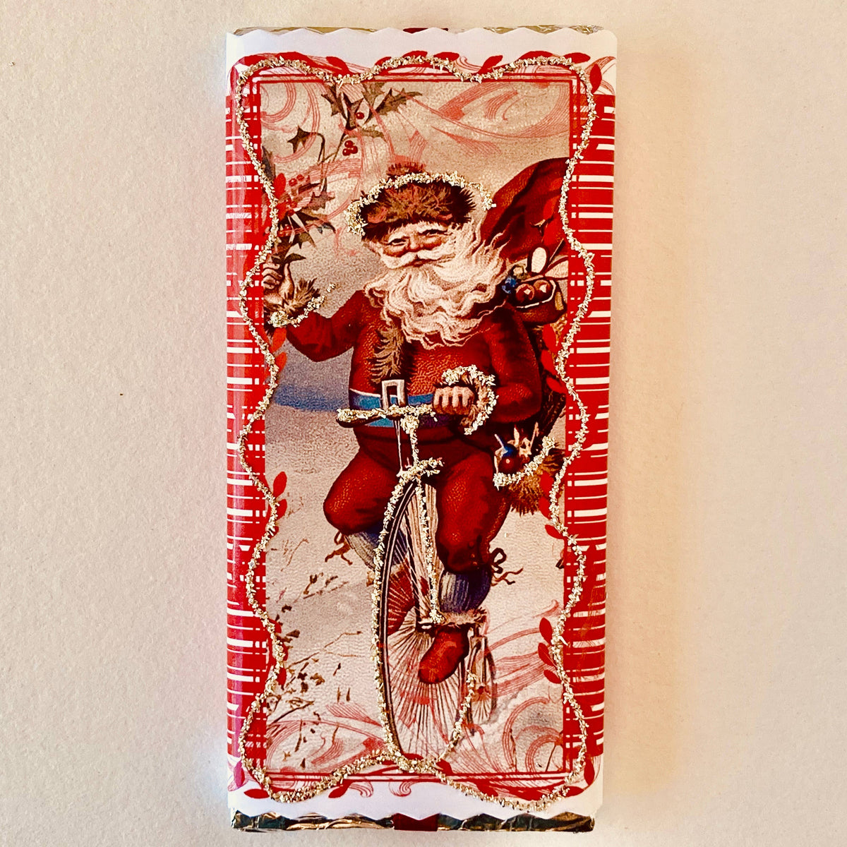 Chocolate Bars Holiday: Milk / Red Mushroom