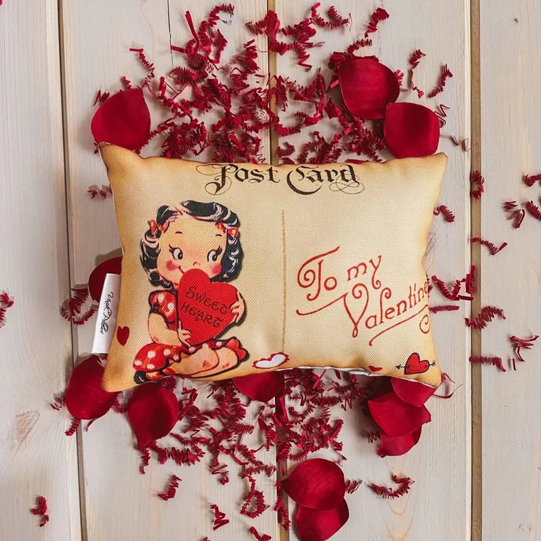 7x11" Vintage Postcard Valentine Pillow