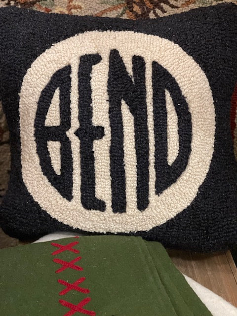 18x18 'BEND' Pillow