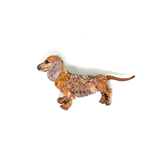 Canela Dachshund Brooch Pin
