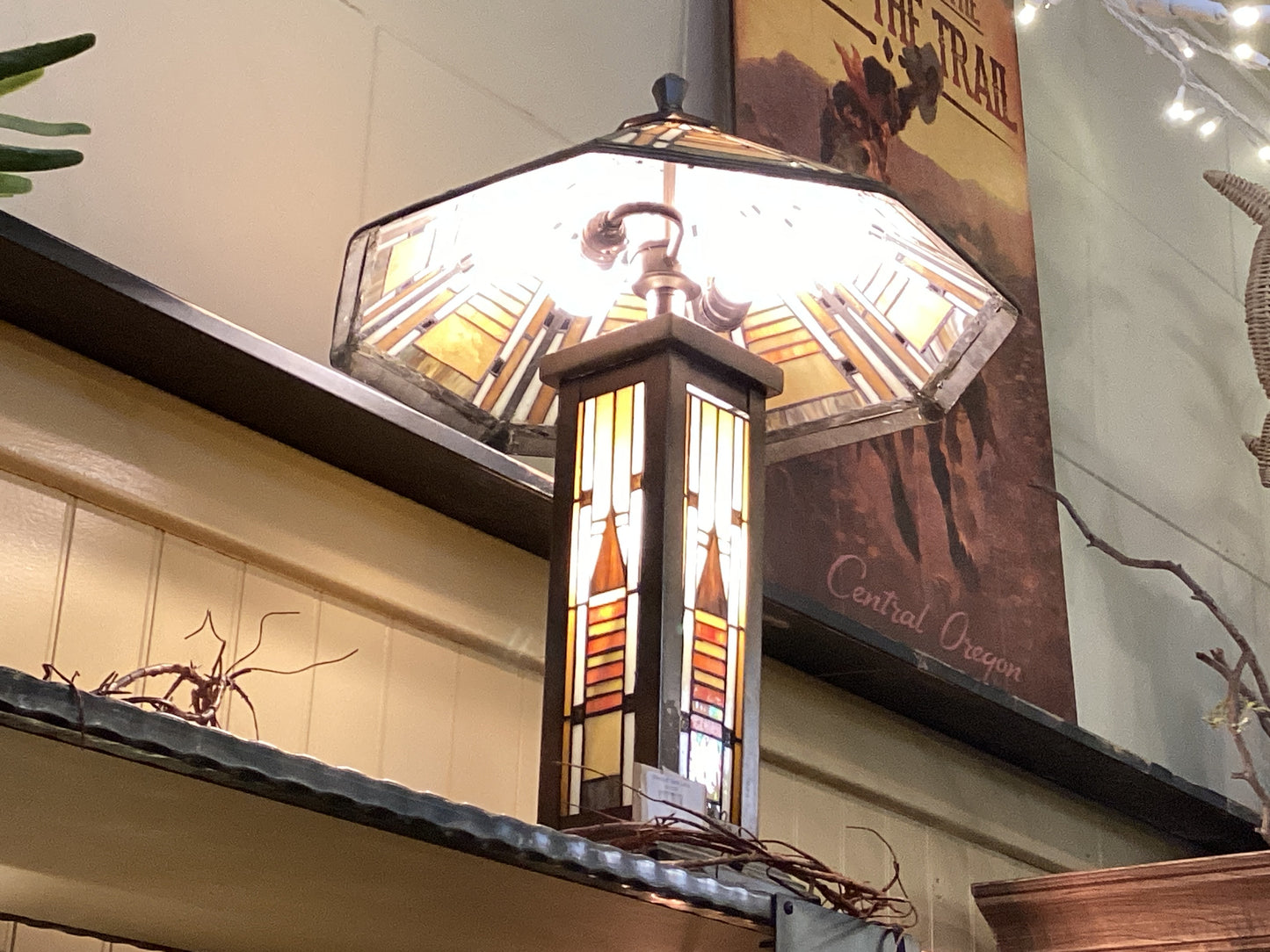 Woodruff Table Lamp