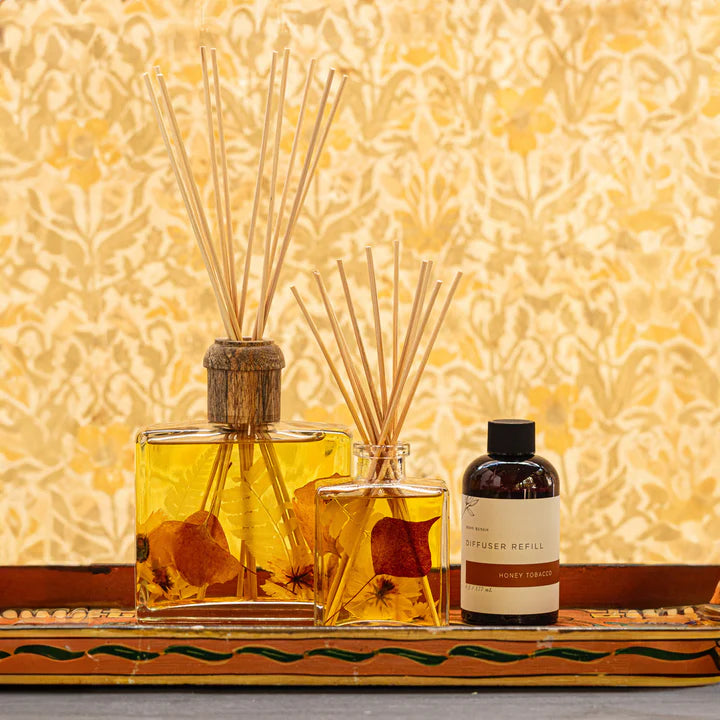 Honey Tobacco 4 oz. Botanical Reed Diffuser