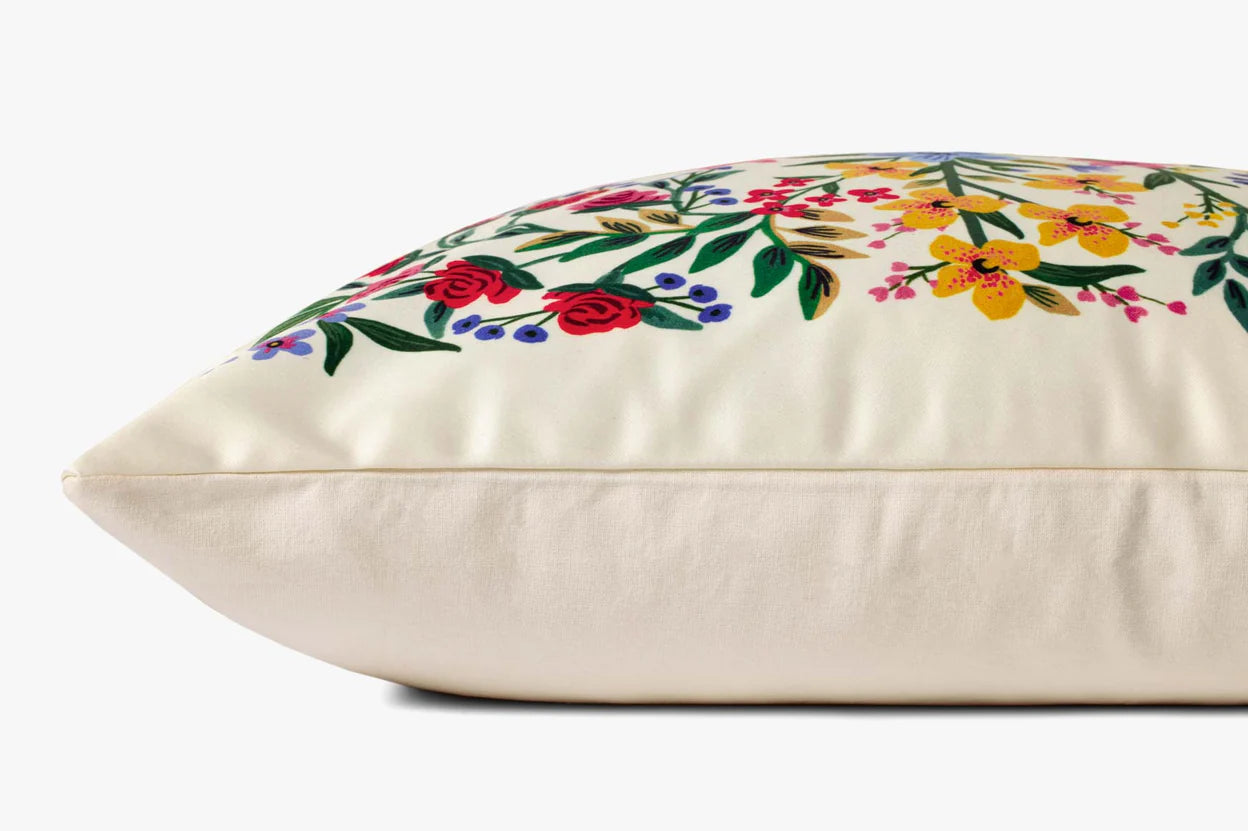 Floral Medallion 22" x 22 Cream Pillow