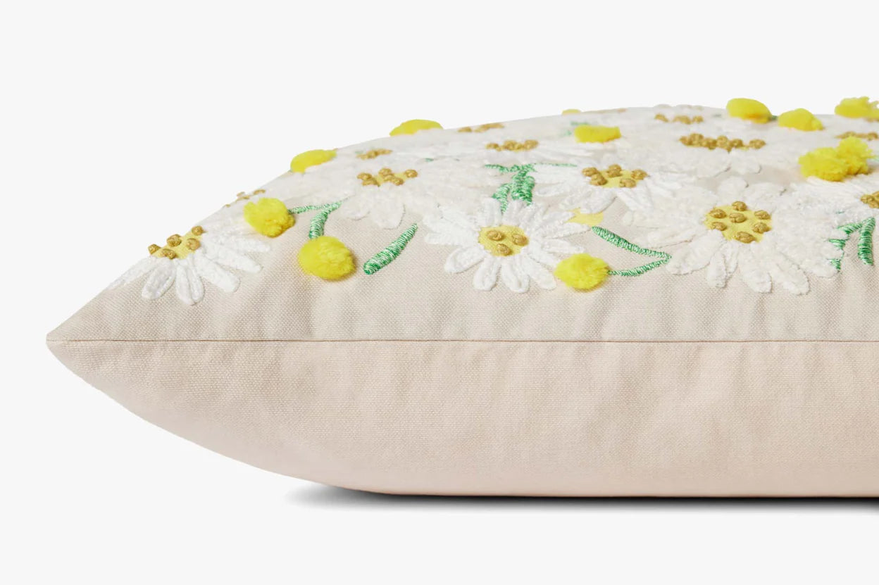 Daisies 18x18" Beige Pillow