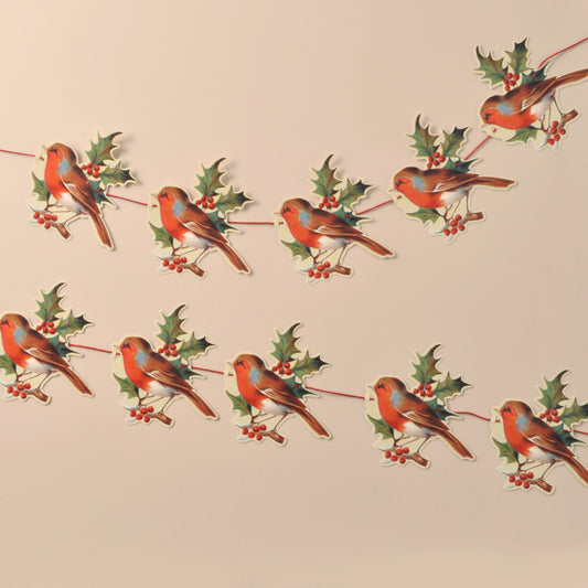 9' Robin & Holly Garland