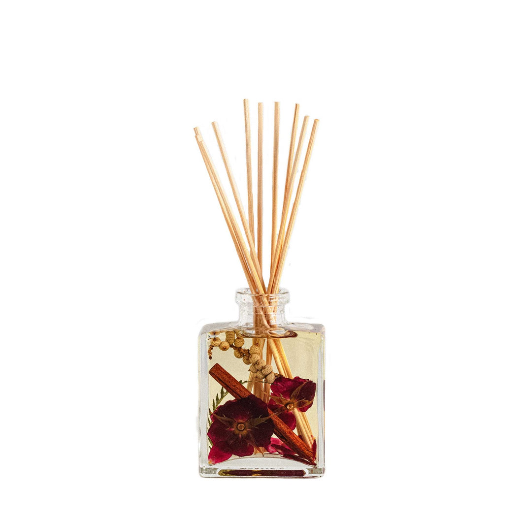 Spicy Apple 4 oz. Botanical Reed Diffuser