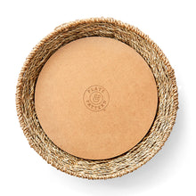 Load image into Gallery viewer, Set/4 Woven Seagrass Plates- w/ 20&quot; White Liners
