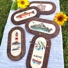 Load image into Gallery viewer, Deluxe Wildlife Mini Cribbage Board with Custom Pegs
