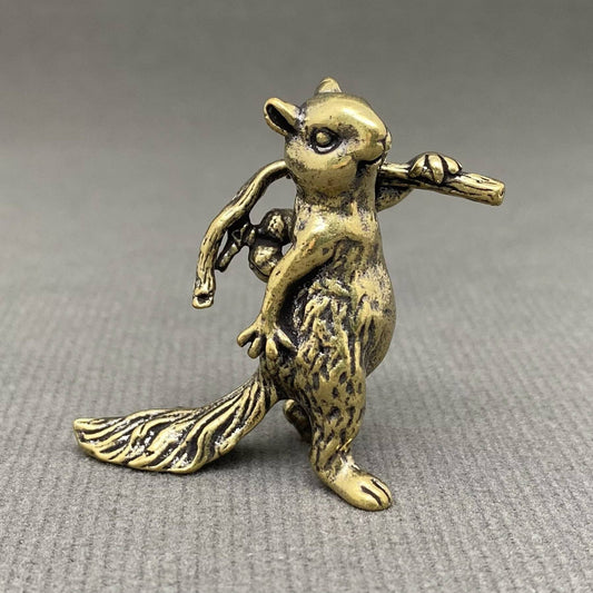 The Squirrel Carrying Acorns Brass Crafts Desktop Ornaments