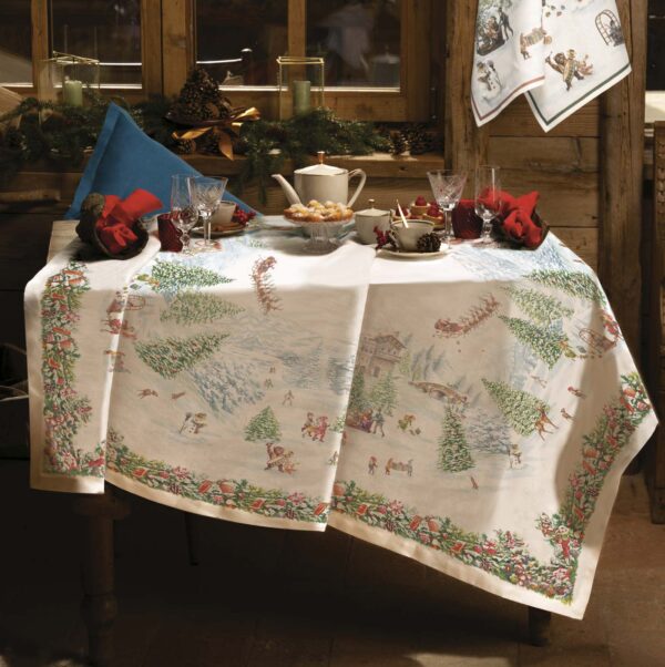 Incanto Tablecloth, 5.5'x5.5' SQUARE