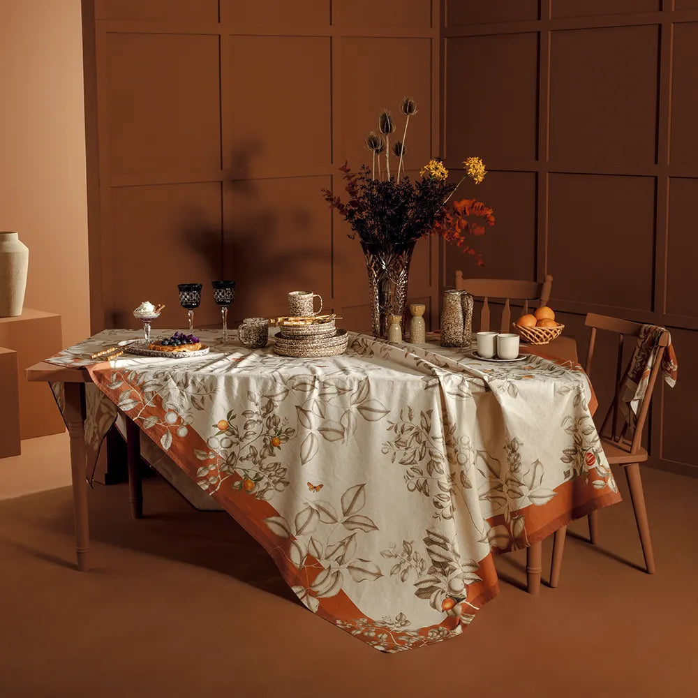 61"x 89" Mandarines Rouille Tablecloth, Cotton-Linen Blend