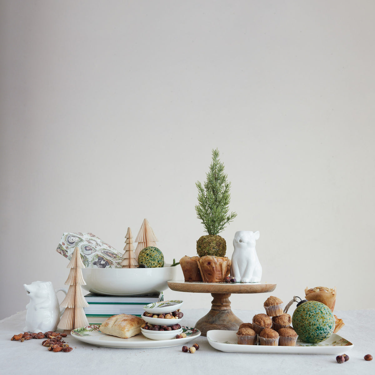 Stoneware Low Bowl with Deer & Seasonal Botanicals